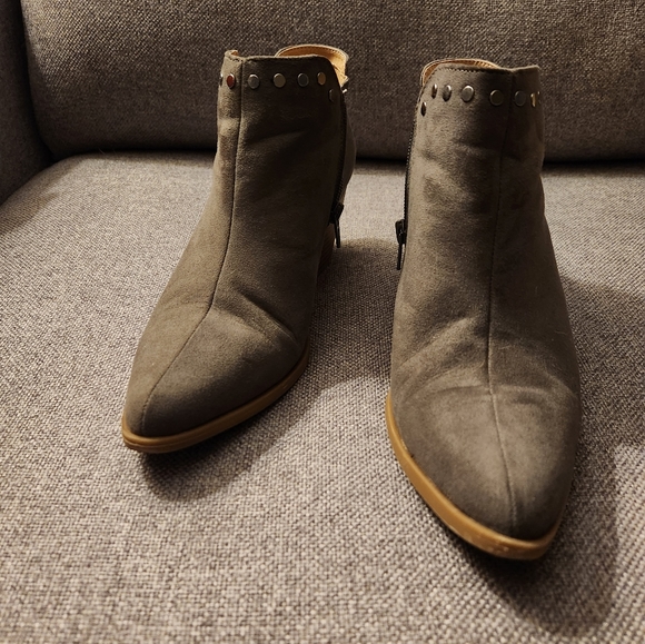 Ankle boots - Picture 2 of 6